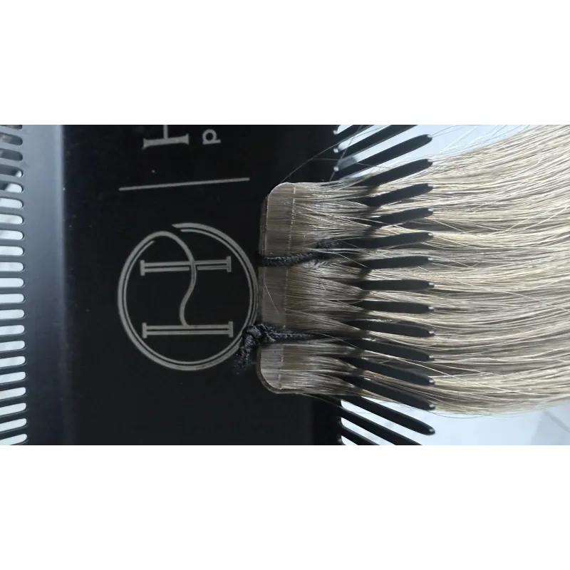 SB Scandinavian Blonde 40cm SLIM TAPE ON 3cm GoldLine WAVE Wavy Hair